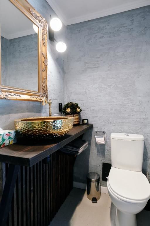Апартаменты SO Lovely apt in heart of historical downtown Минск