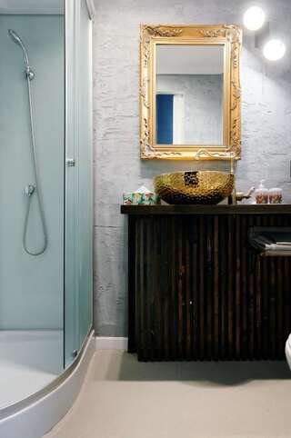 Апартаменты SO Lovely apt in heart of historical downtown Минск Апартаменты-36