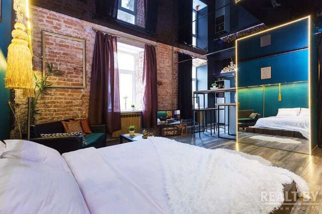 Апартаменты SO Lovely apt in heart of historical downtown Минск-5